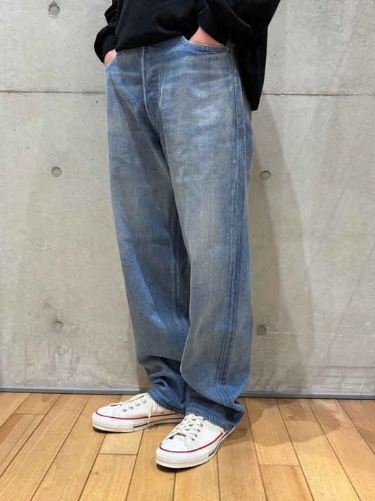 AURALEE / SELVEDGE FADED LIGHT DENIM WIDE PANTS / LIGHT INDIGO / A25SP02DE