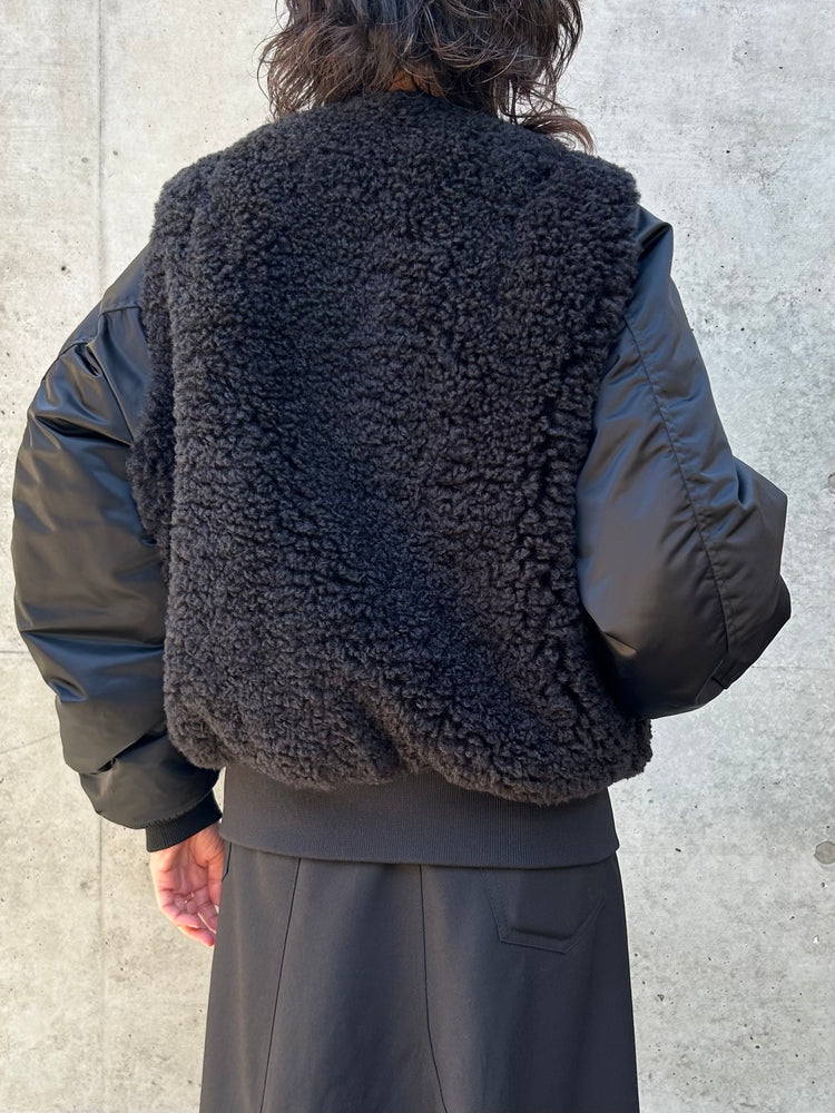 HYKE / FAUX SHEARLING TYPE MA-1 JACKET / BLACK / 17533