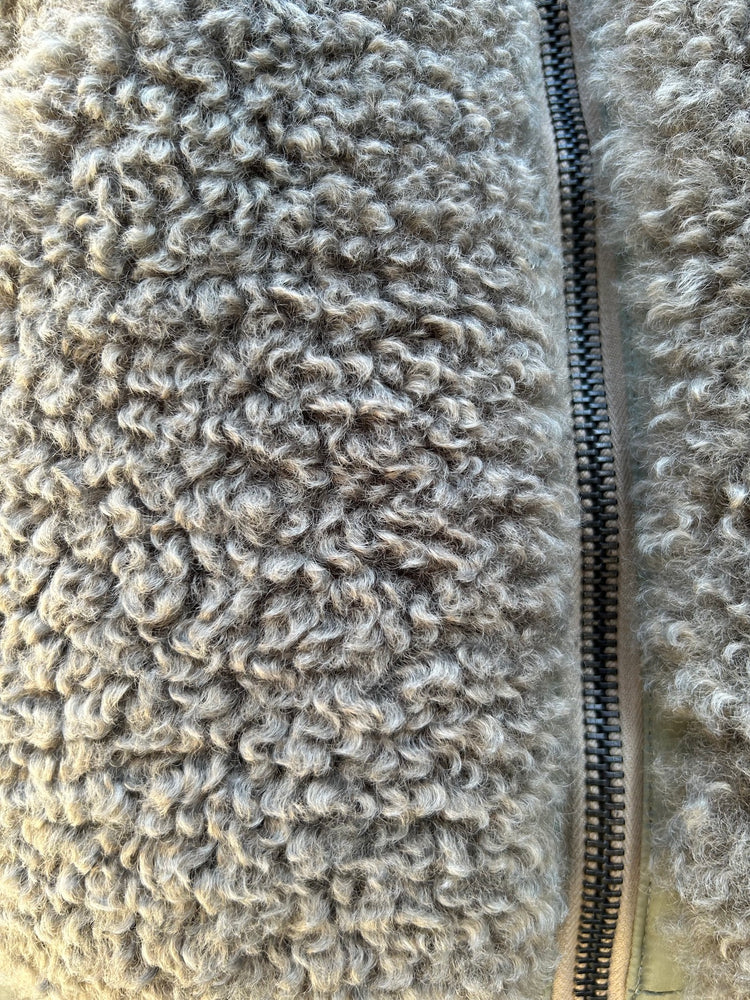 HYKE / FAUX SHEARLING TYPE MA-1 JACKET / OLIVE DRAB / 17533