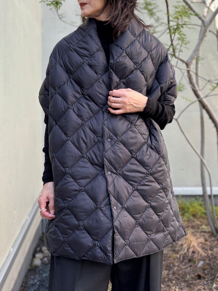 08sircus × TAION / down stole / black / S25AW-AC01