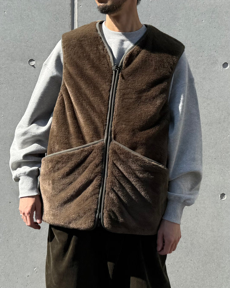 DAIWA PIER39 / TECH REVERSIBLE BRITISH HUNTER FUR VEST / D.GREEN / BJ-44025W