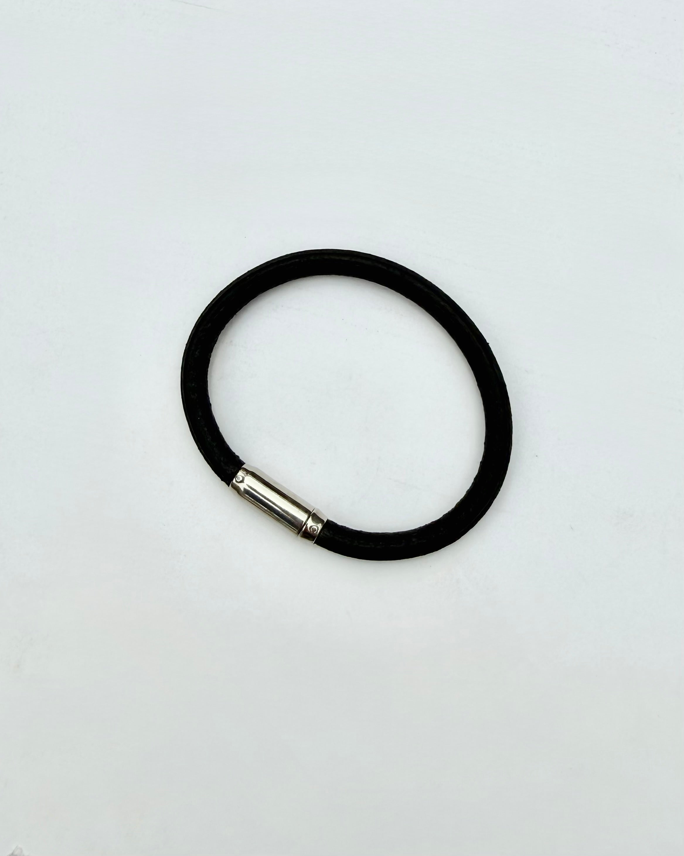 END CUSTOM JEWELLERS / Magnetic leather bracelet 5 / ENDB080