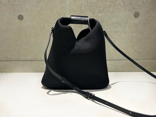 MM⑥ Maison Margiela / Japanese mesh crossbody bag / black / SB6WD0026P6414