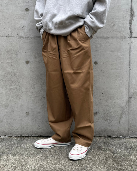 DESCENDANT / DC-3 ORGANIC COTTON TWILL TROUSERS / 252TQDS-PTM01 / Khakee