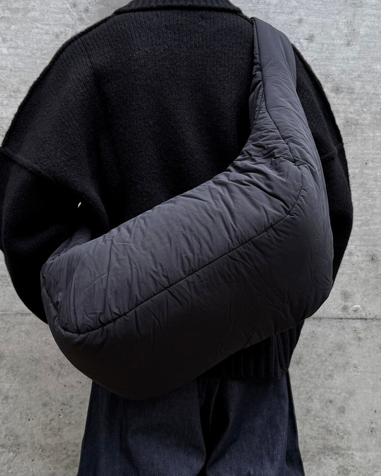 Seventh / Lunar Sac / A23014 / Night