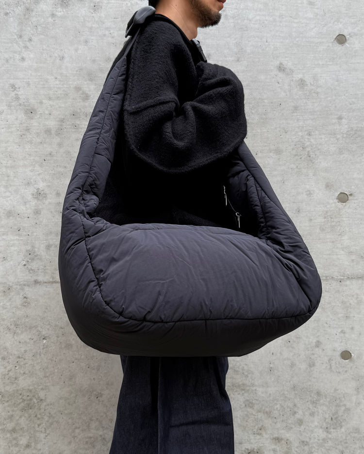 Seventh / Lunar Sac / A23014 / Night