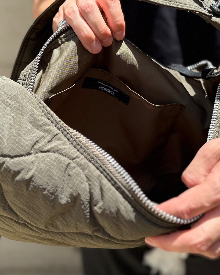 COMME des GARCONS HOMME / HR-K205 / KHAKI