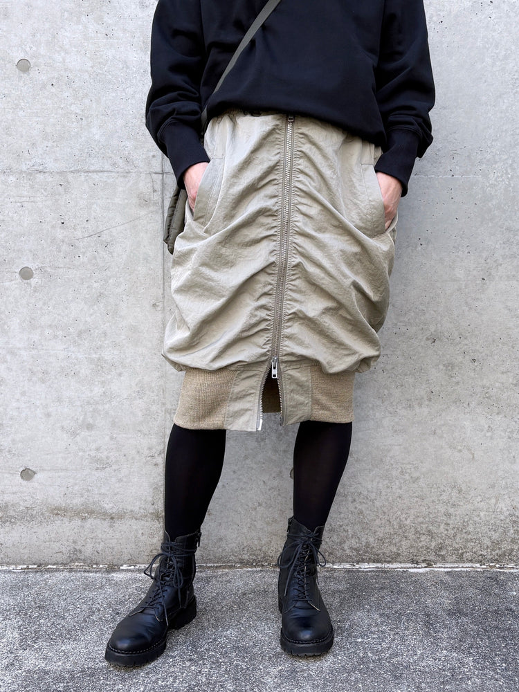 SEA / VINTAGE MA-1 SKIRT / KAHKI
