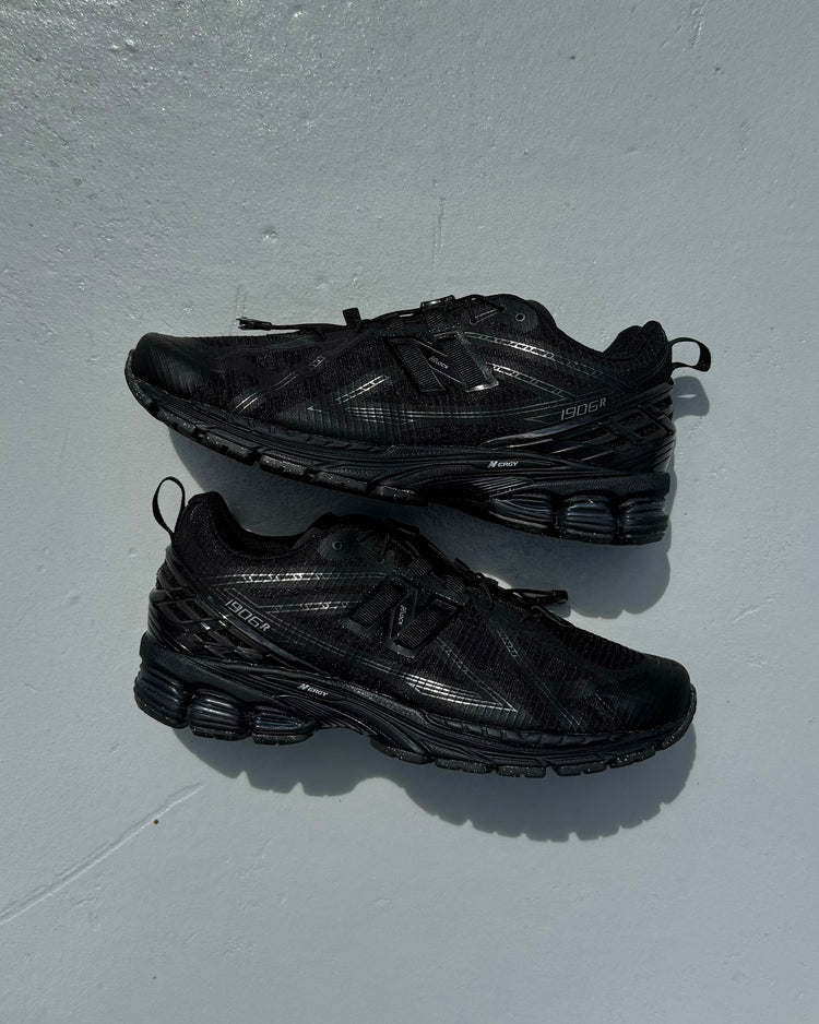 New Balance / U1906RNB / BLACK