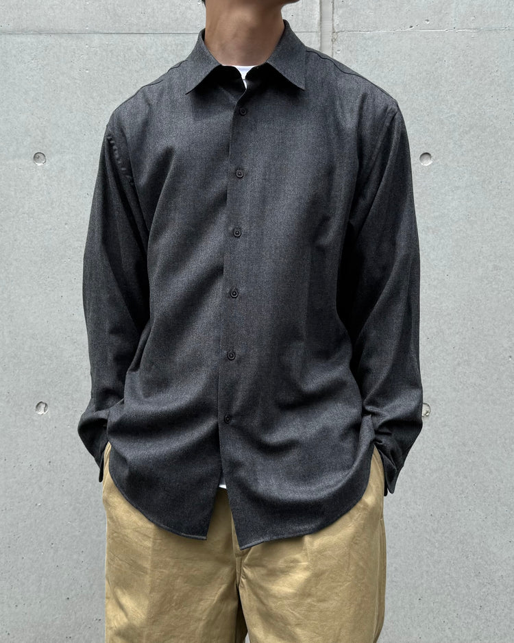 AURALEE / SUPER LIGHT WOOL SHIRT / TOP CHARCOAL / A26AS02OS