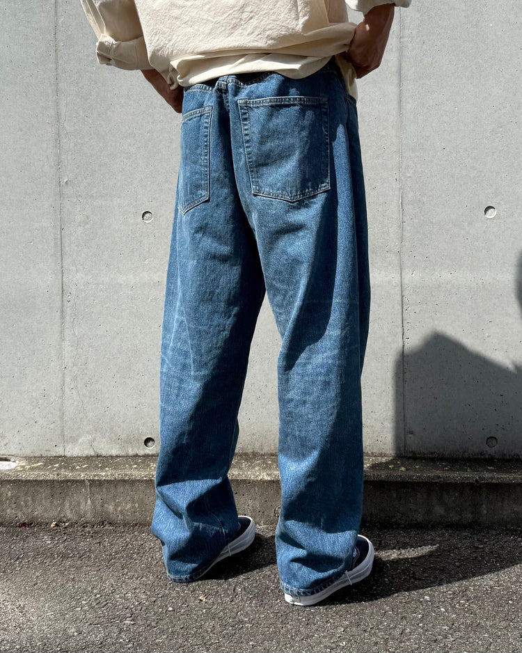 DESCENDANT / 1995 DENIM TROUSERS BAGGY LIGHT WASH / 252WVDS-PTM04 / INDIGO