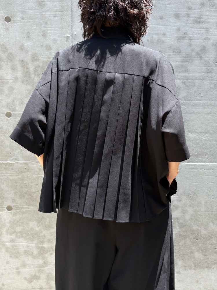 ENFÖLD / PLEATS WIDE BOX SHIRT / BLACK / 300JA230-0541