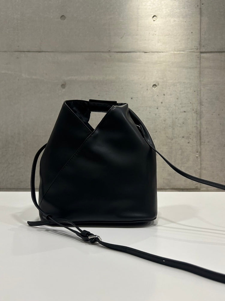 MM⑥ Maison Margiela / Japanese bag classic crossbody / black / SB6WD0026P4313