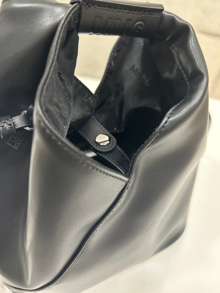 MM⑥ Maison Margiela / Japanese bag classic crossbody / black / SB6WD0026P4313