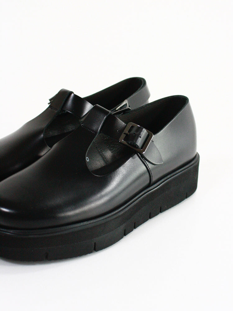 beautiful shoes / T-STRAP(GLOXI CUT SOLE) / BLACK / BSS2434013