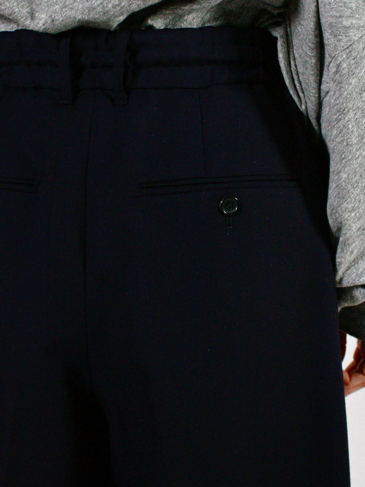 INSCRIRE / Wool Easy Shorts / navy / I25SSPT162