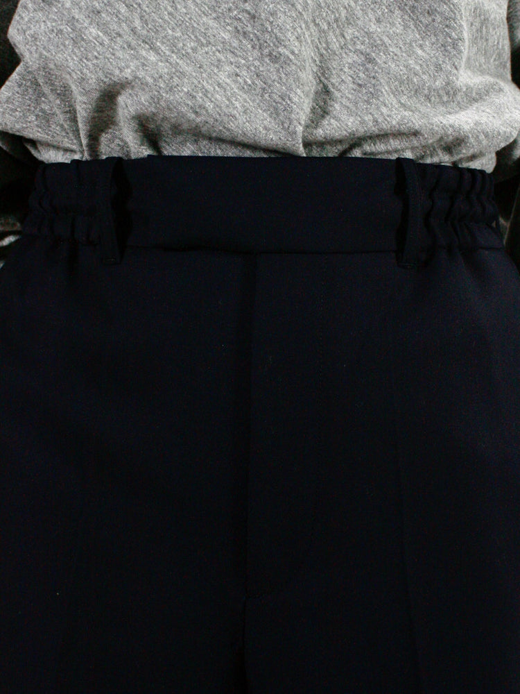 INSCRIRE / Wool Easy Shorts / navy / I25SSPT162