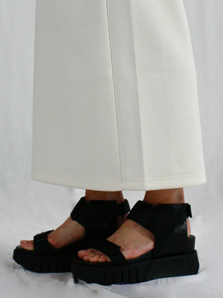 COGTHEBIGSMOKE / FIA SKIRT / OFF WHITE / 1531257009