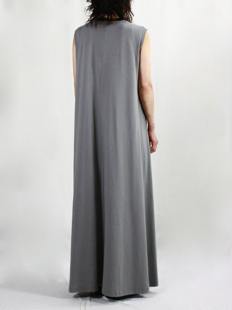 någonstans / minimal volume tanktop dress / cloud / 470IA183-0111