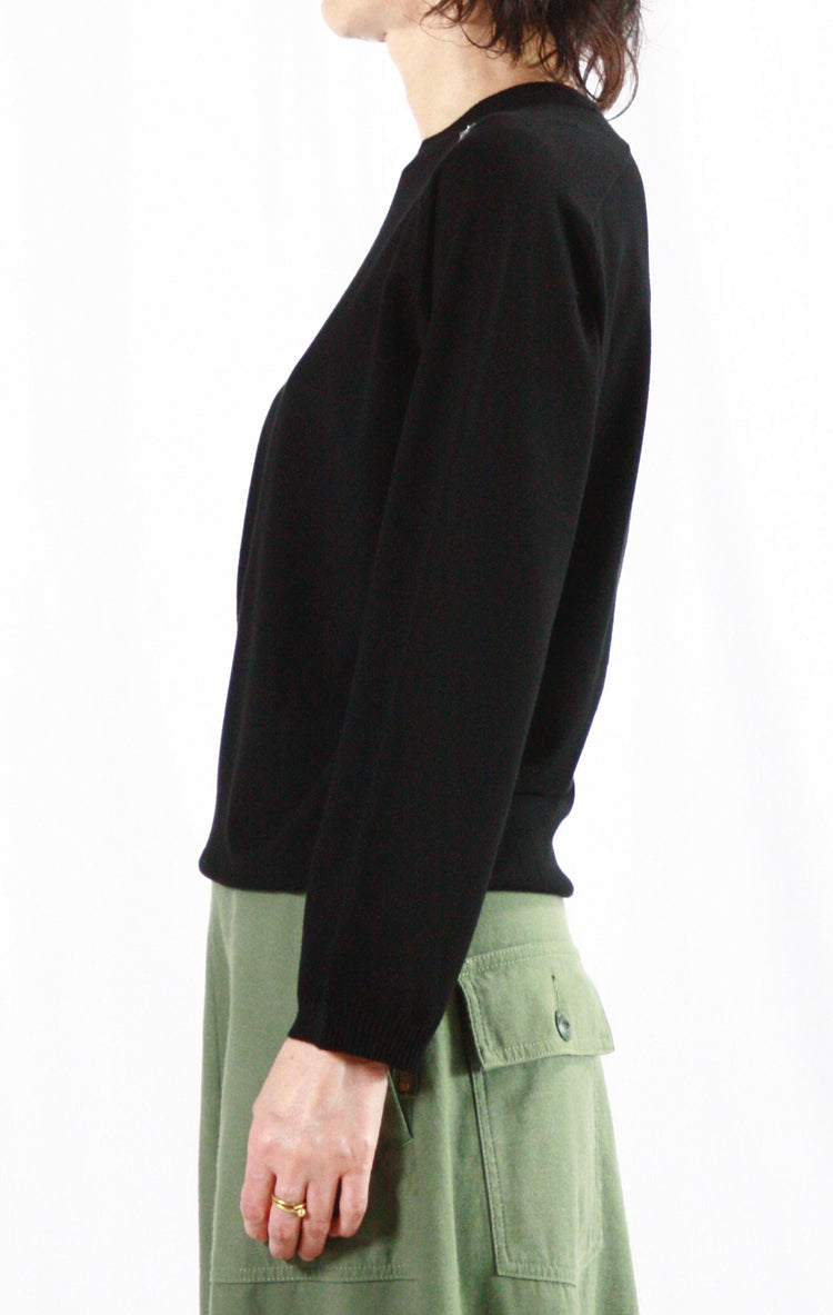 MADISONBLUE / HELLO CREW NECK PO / BLACK / MB000-8001