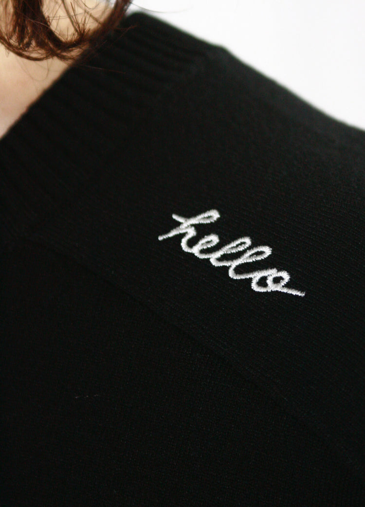 MADISONBLUE / HELLO CREW NECK PO / BLACK / MB000-8001