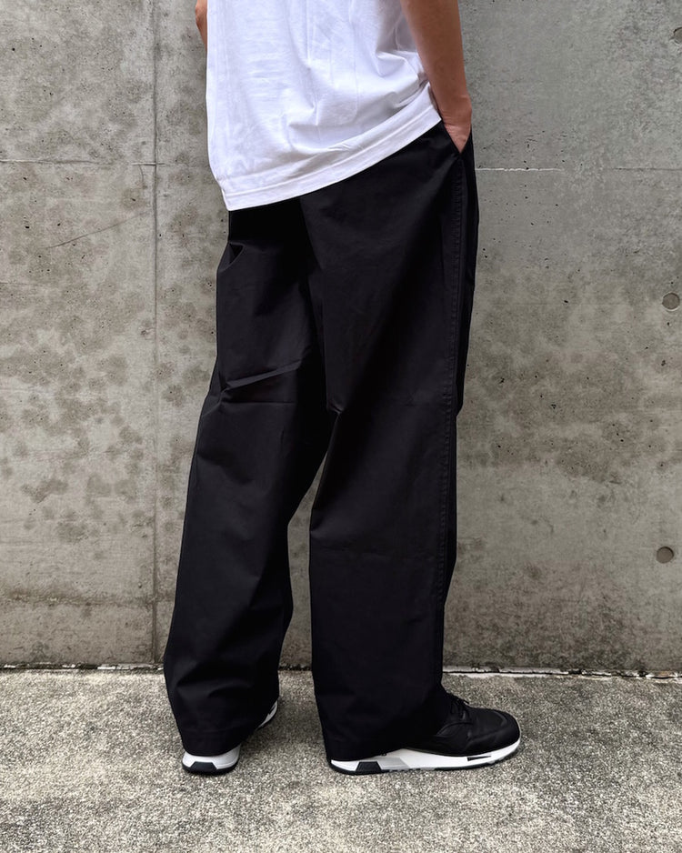 COMME des GARCONS HOMME / 綿ツイル 二ドム加工 Belted Pants / HP-P012-051-1 / BLACK