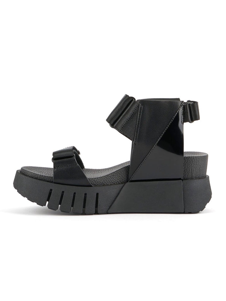 UNITED NUDE / Delta Run / BLACK