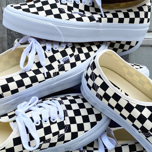 ＜VANS CLASSICS＞ Authentic Reissue 44