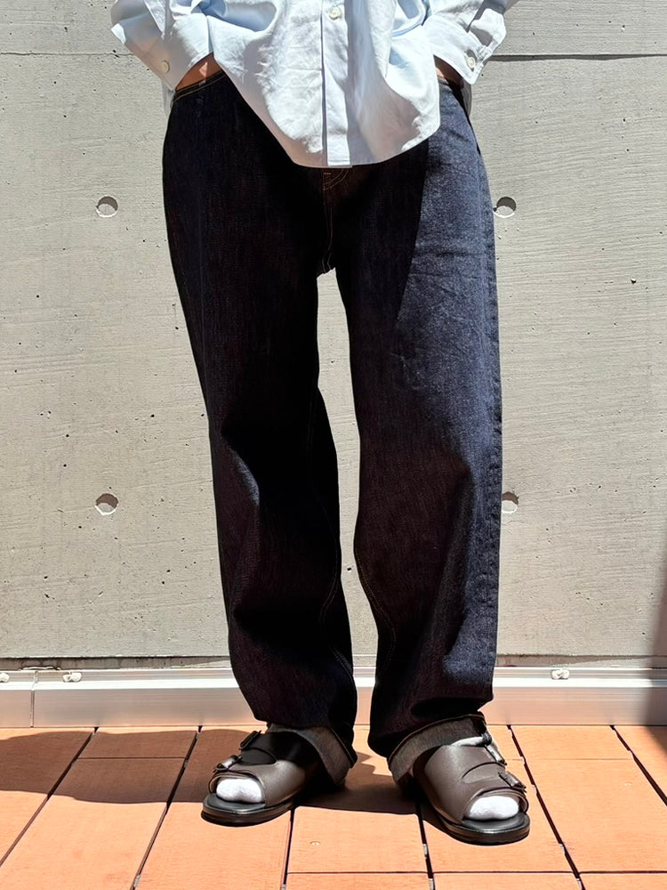 AURALEE / HARD TWIST DENIM WIDE PANTS / INDIGO / A00P03DM