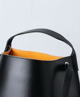 PIENI / KUU / BLACK / SZB-300-9050