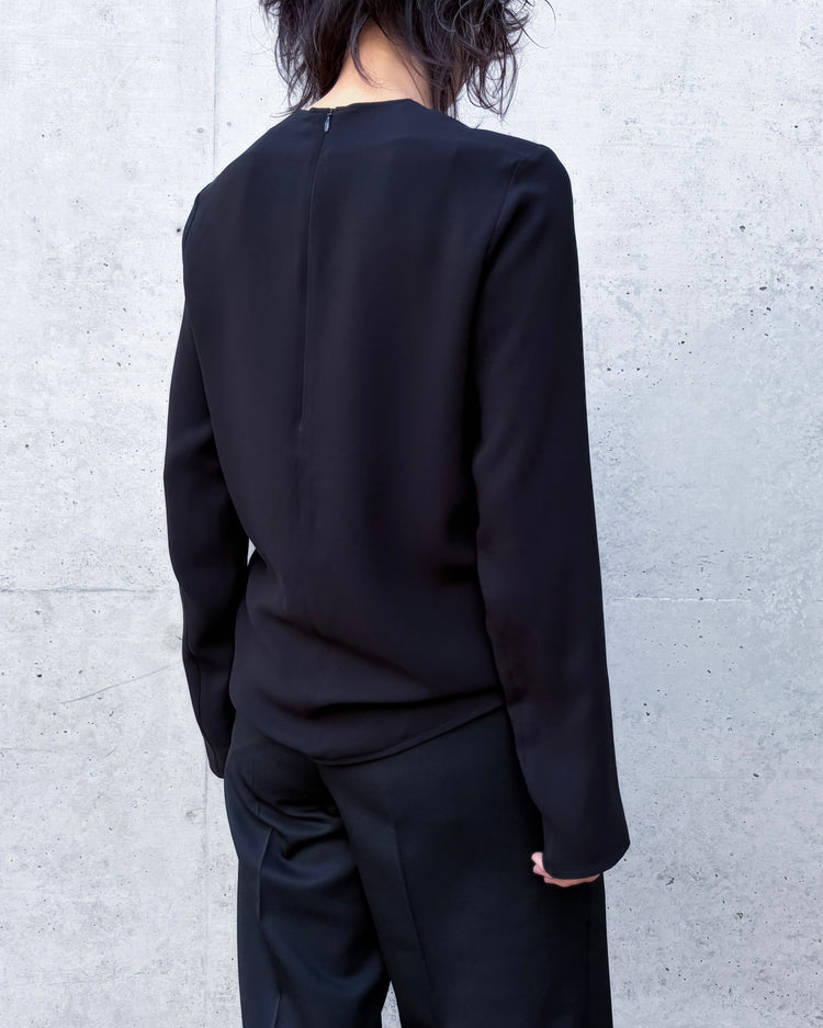 CINOH / MINIMAL SPLIT BLOUSE / BLACK / BF-ST-007