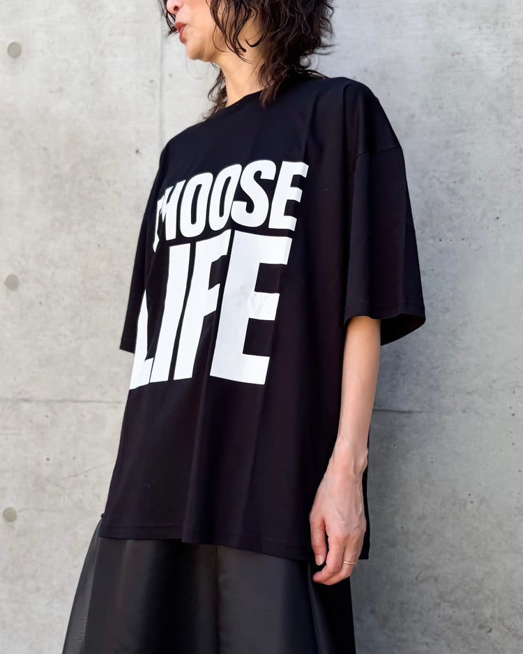 KATHARINE HAMNETT / THE SLOGAN TEE / BLACK / TKH-T01