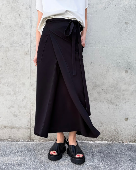COGTHEBIGSMOKE / MINA DOUBLE WRAP SKIRT / BLACK