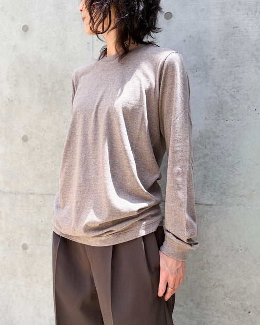 AURALEE / SEAMLESS LONG SLEEVE TEE / T.BROWN / A00T05ST