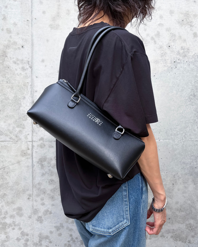 MM⑥  Maison Margiela / NEW BAULETTO J MEDIUM / black / SB6ZH0040P9061