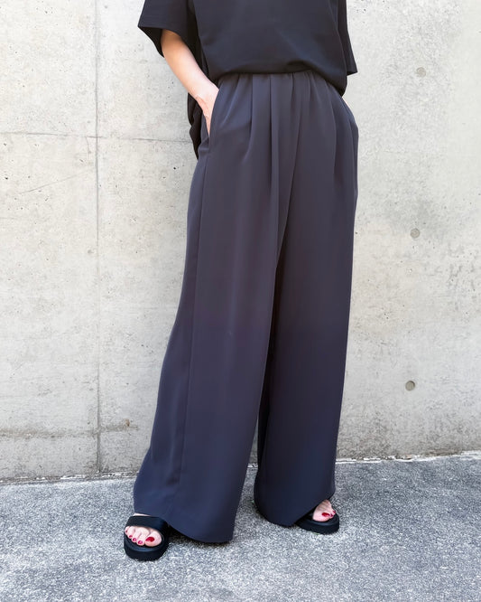 ENFÖLD / RELAX ELASTIC WIDE-TROUSERS / D.GRAY/ 300JS631-2021