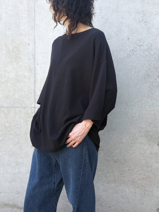 SOPHIE TALKS ABOUT THE WEATHER / ガゼットビッグTシャツ / BLACK / COM-26S-CU02
