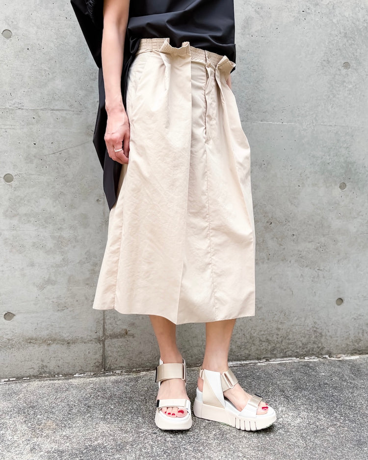 ASTRAET / ウエストゴム ギャザー タックスカート / BEIGE / 54242360009