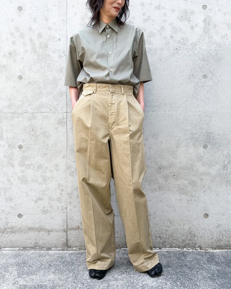 AURALEE / WASHED FINX TWILL HALF SLEEVED SHIRT / OLIVE / A26SS05TN