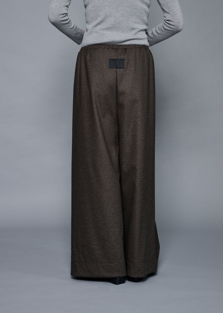 COGTHEBIGSMOKE / ALISON TROUSERS / FLANNEL KNIT TWILL / TAUPE