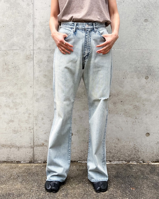 AURALEE / FADED SELVEDGE LIGHT DENIM PANTS / LIGHT INDIGO / A25P05DE