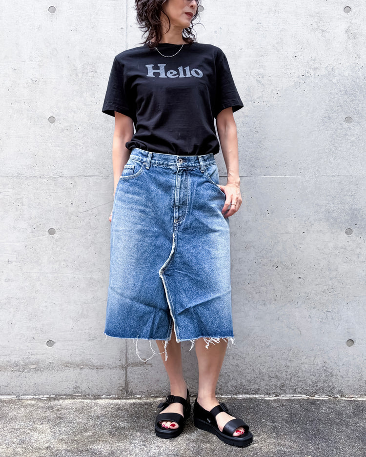 MADISONBLUE / HELLO CREW NECK TEE / BLACK / MB000-7001