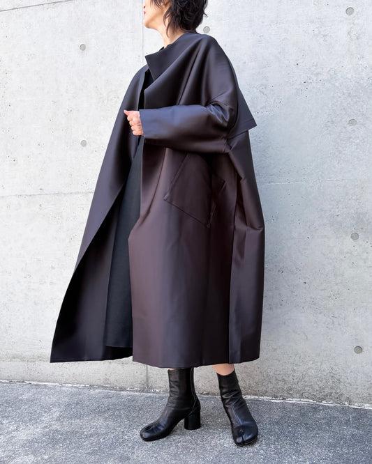 COGTHEBIGSMOKE / OAKLYNN COLLARLESS COAT / BLACK