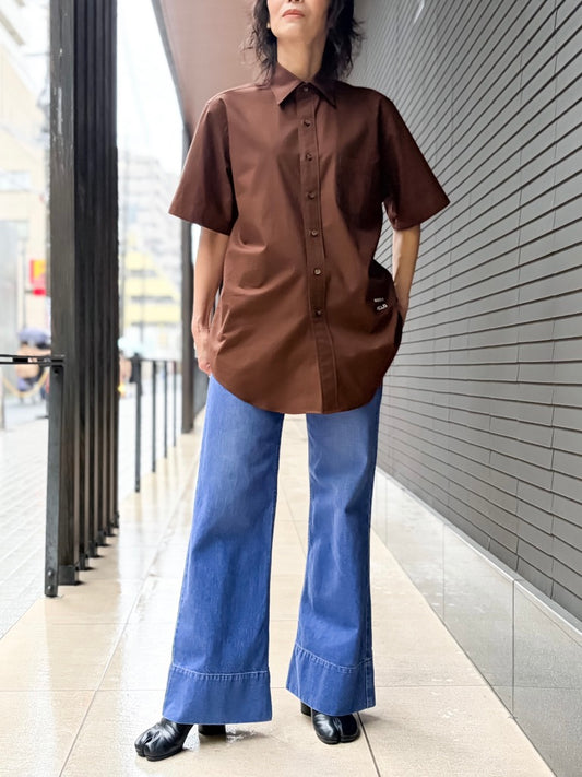 MADISONBLUE / TRANE H/S SHIRT TYPEWRITER / BROWN / MB261-5012