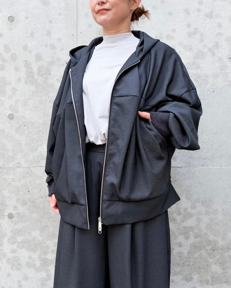 ENFÖLD / STTRUCTURED HOODIE / Charcoal Gray / 300JA230-2311