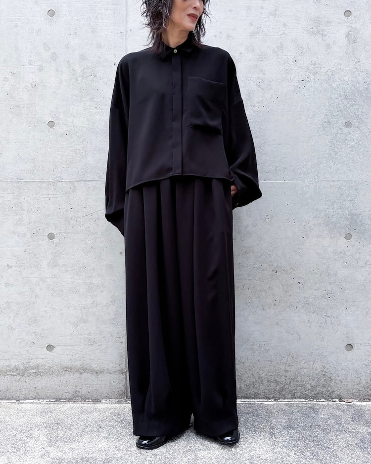 ENFÖLD / TUCK-HEM WIDE-COCOON PANTS / BLACK / 300JS231-1381