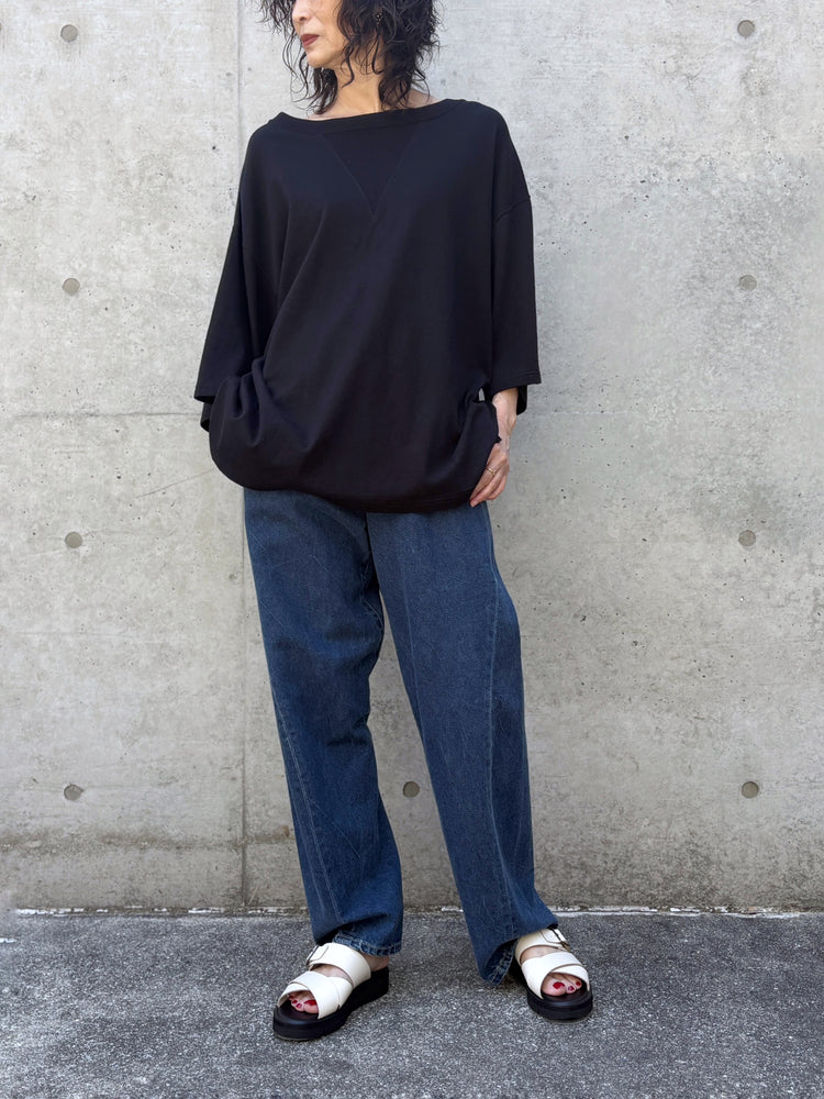 SOPHIE TALKS ABOUT THE WEATHER / ガゼットビッグTシャツ / BLACK / COM-26S-CU02