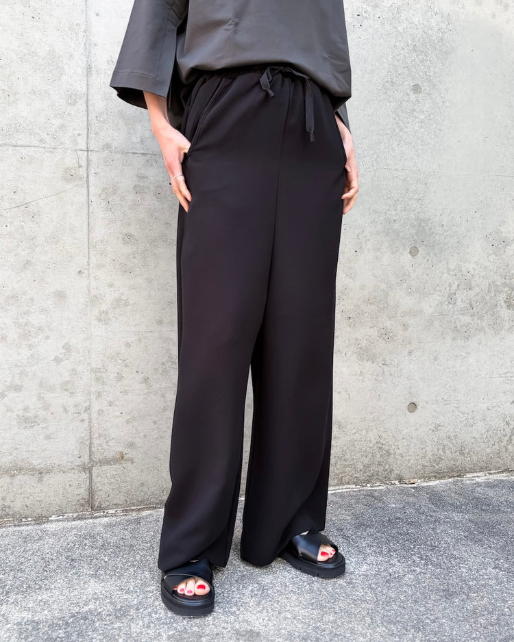 COGTHEBIGSMOKE / ALISON TROUSERS / BLACK