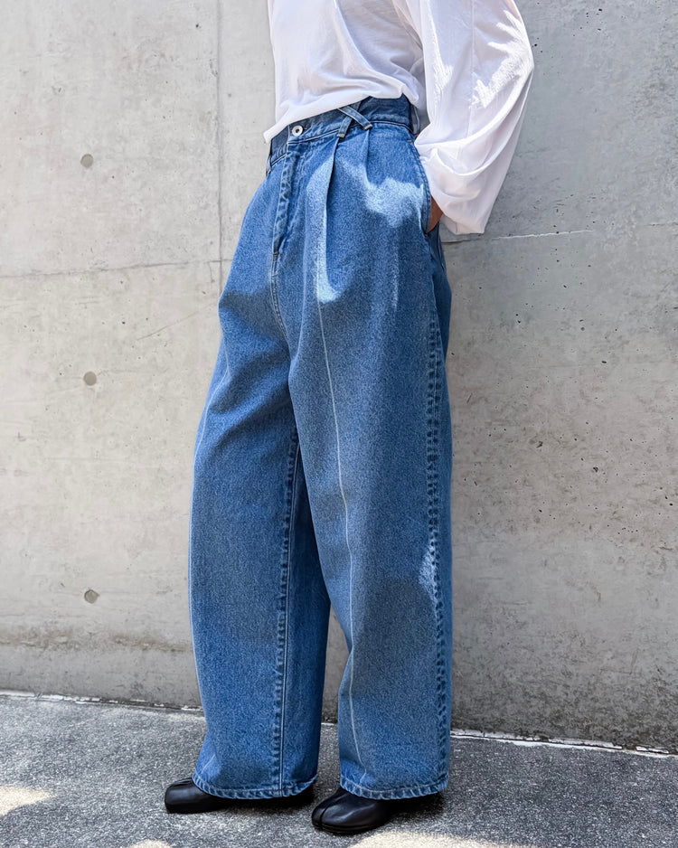 CINOH / 2-TUCK DENIM TROUSERS / M.BLUE / E60-008