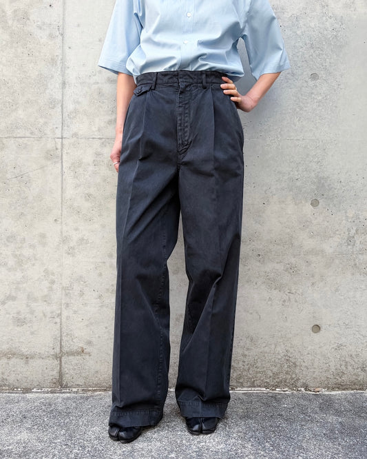 AURALEE / GARMENT-DYED FINX LIGHT CHINO ONE-TUCK WIDE PANTS / BLACK / A26SP05LF